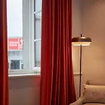 Konukevi The Townhouse 4*