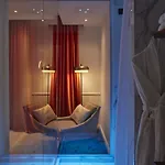 The Townhouse 4*