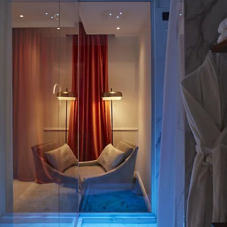 The Townhouse 4*